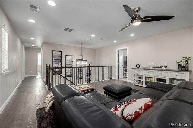 Building Photo - 9021 Swan River St