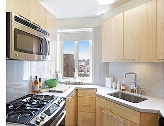 Building Photo - 526 E 20th St