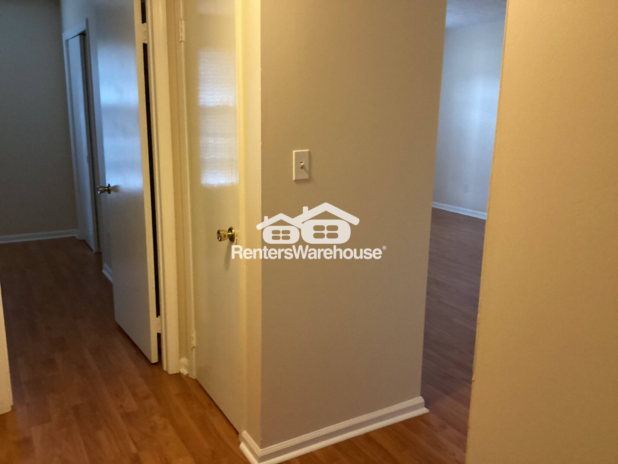 Building Photo - 6700 Roswell Rd NE