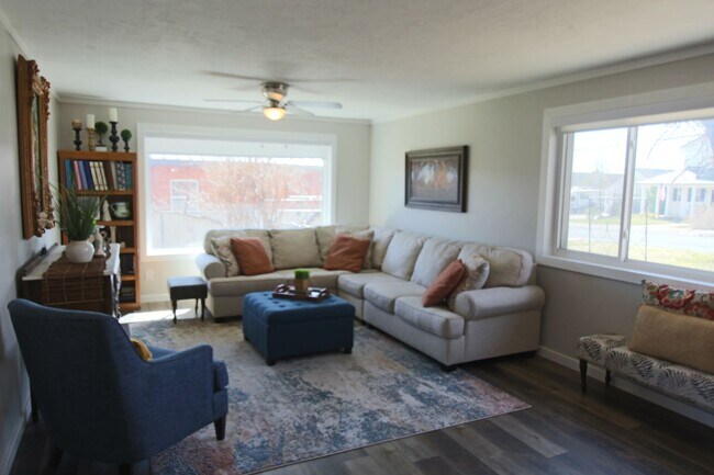 Building Photo - 419 S 100 E