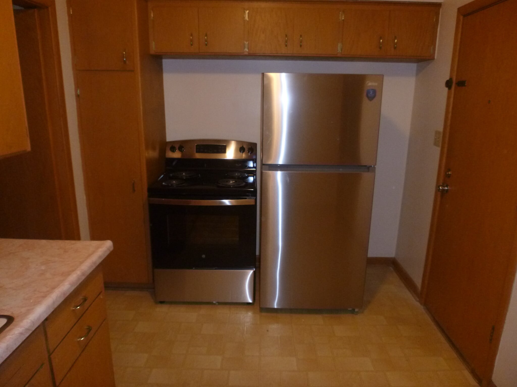 Kitchen - 9404 W North Ave