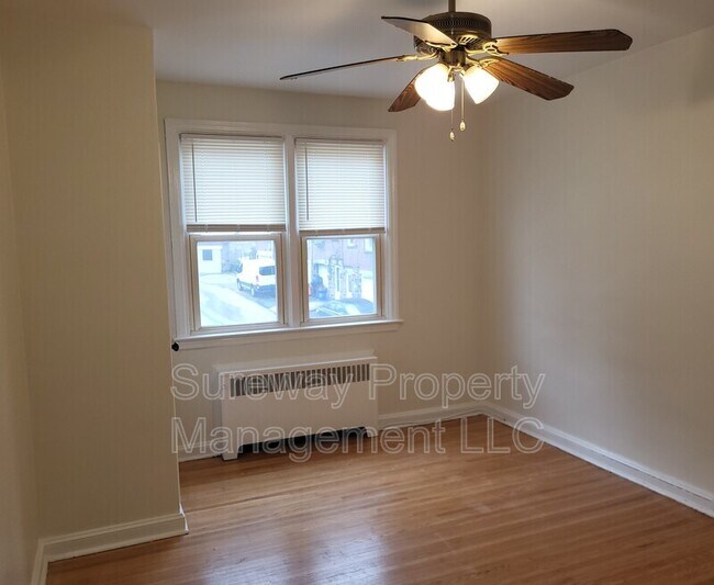 Building Photo - 846 Windermere Ave