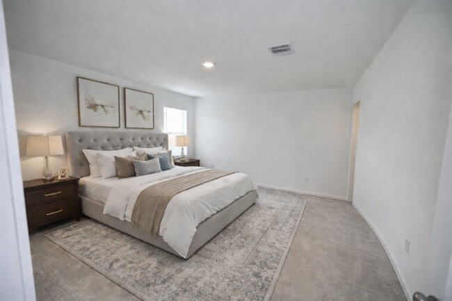 Building Photo - 10942 Tawny Rdg Dr