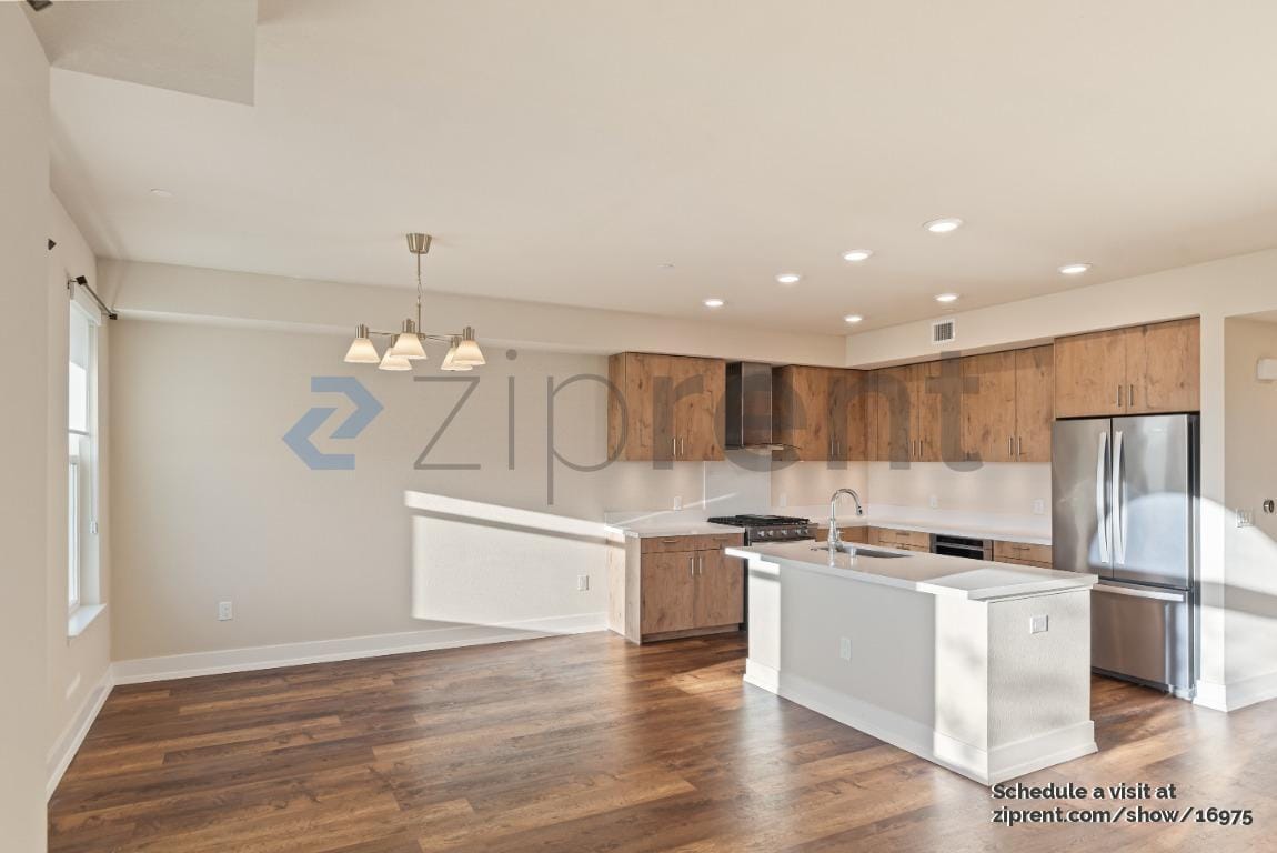 Building Photo - 1048 Monroe St