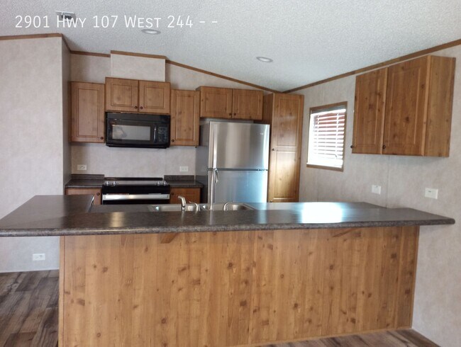 Building Photo - 2901 Hwy 107 West 244--