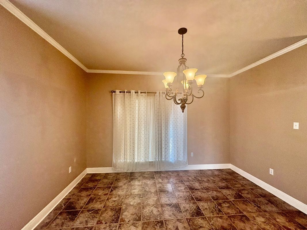 Building Photo - 11117 Gold Cup Ave