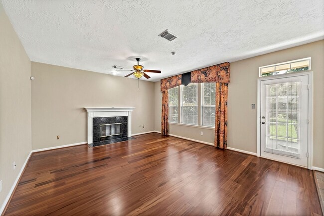 Building Photo - 22811 Crested Lark Ct