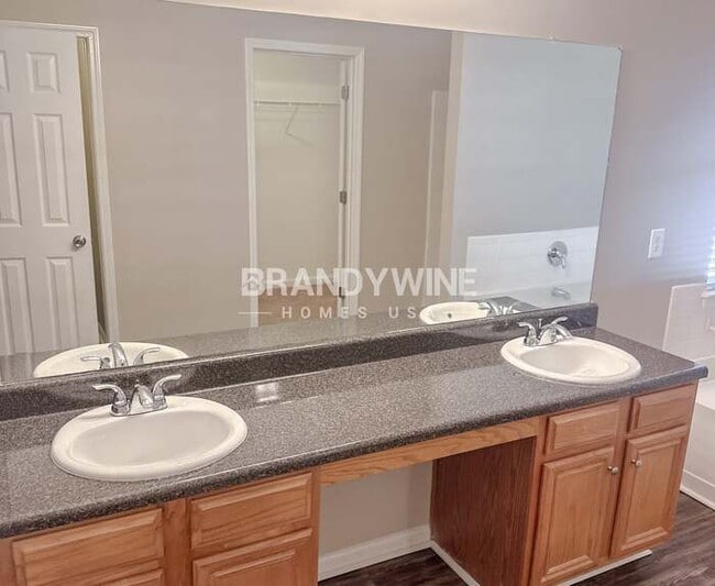 Building Photo - 6522 Dekeon Dr