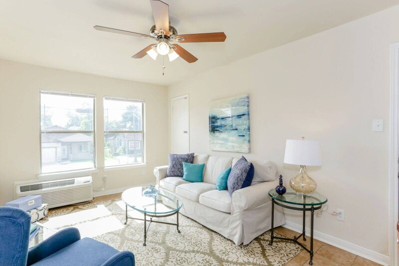 Building Photo - 3803 Hardy St