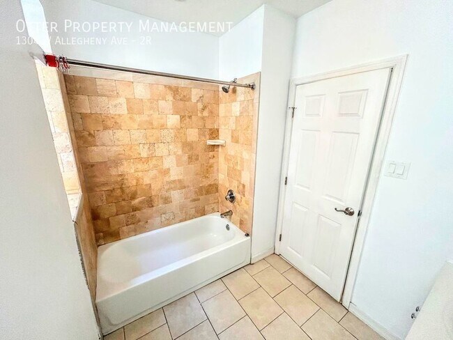 Building Photo - 1304 W Allegheny Ave