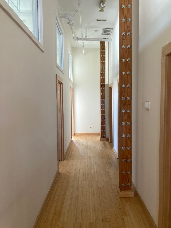 Building Photo - 4500 Olive St