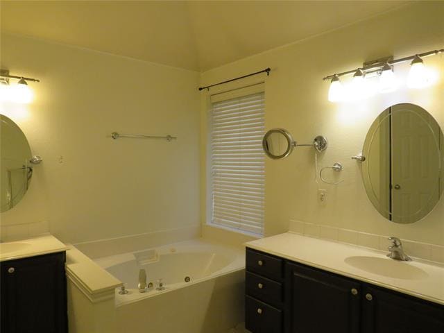 Building Photo - 7585 Ravenhill Dr