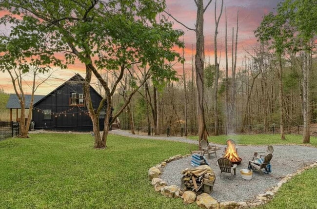 Building Photo - 928 Ditney Way