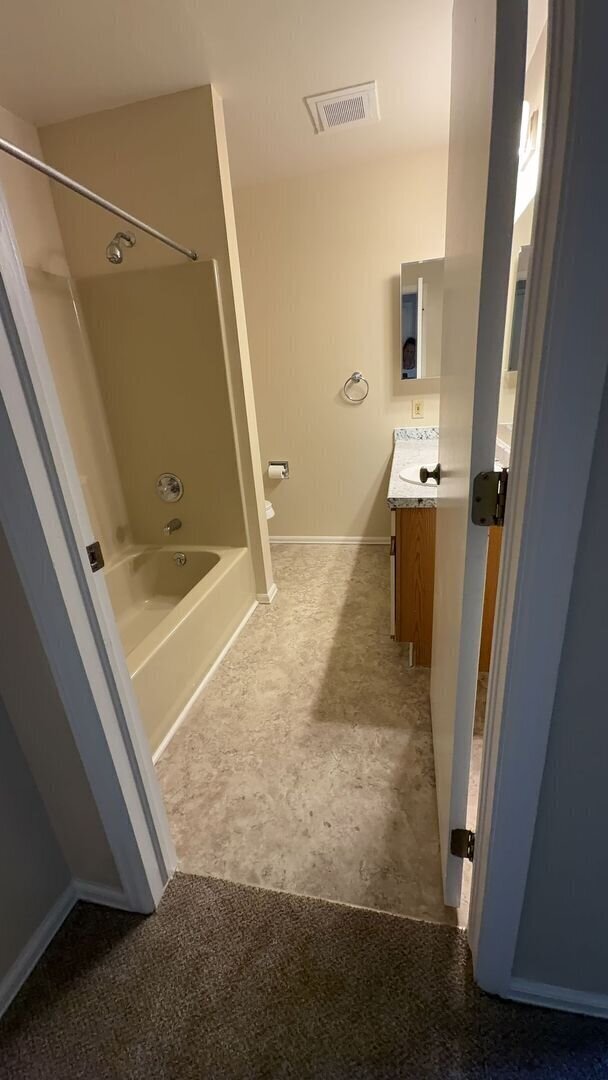 Building Photo - 971 Moorings Dr