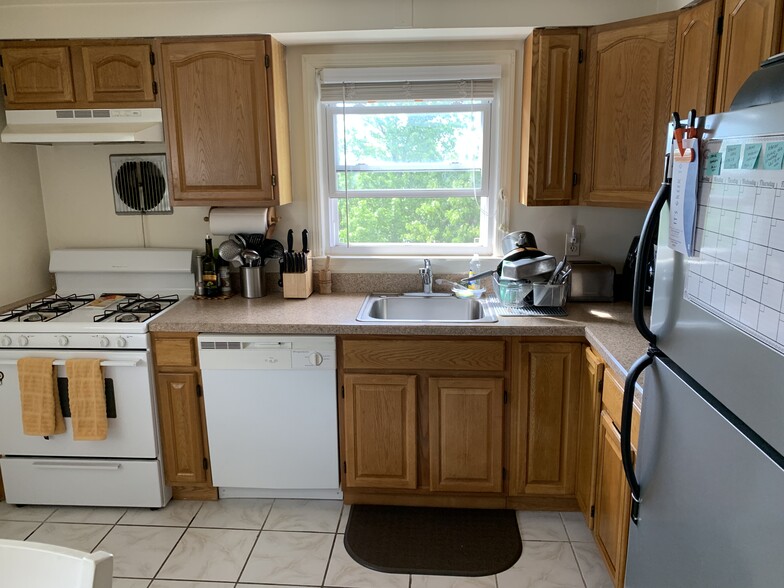 Kitchen - 531 4th St