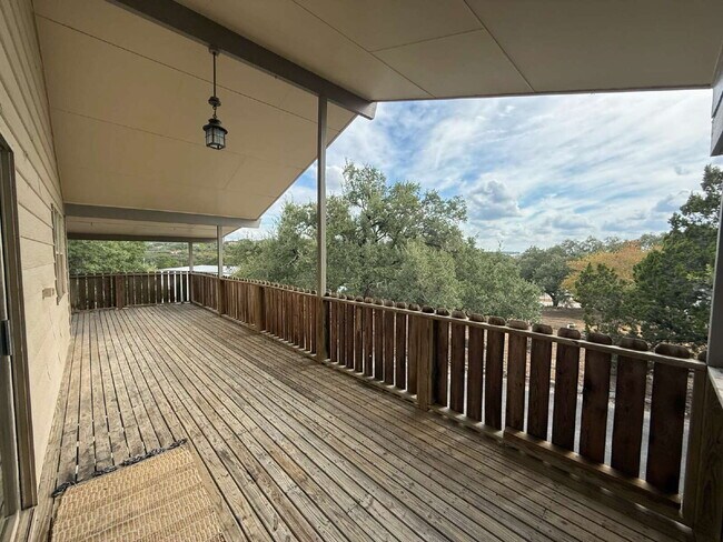 Building Photo - Tranquility Meets Flexibility — Canyon Lake Home with Wrap-Around Deck & Guest Suite