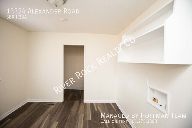 Building Photo - 13324 Alexander Rd