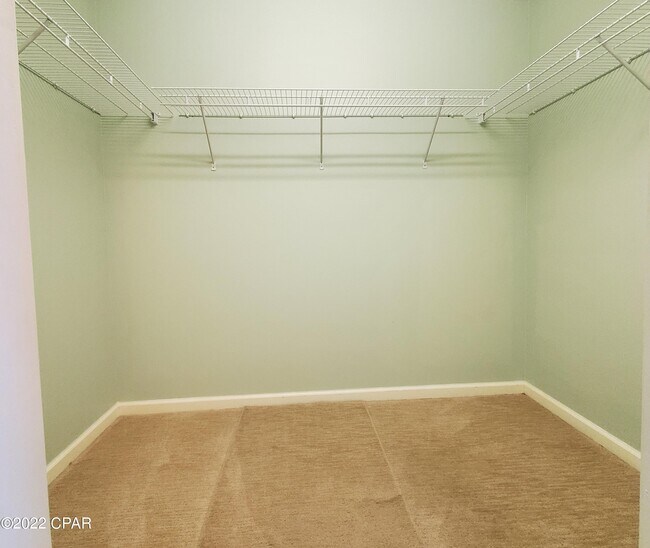 Building Photo - 431 Hidden Island Dr