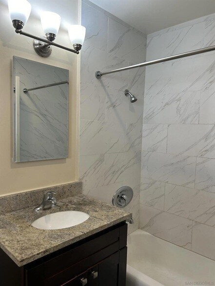 Building Photo - 1646 Brookes Ave