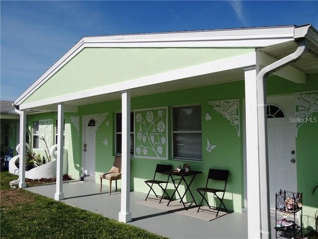 Primary Photo - 14201 Marguerite Dr