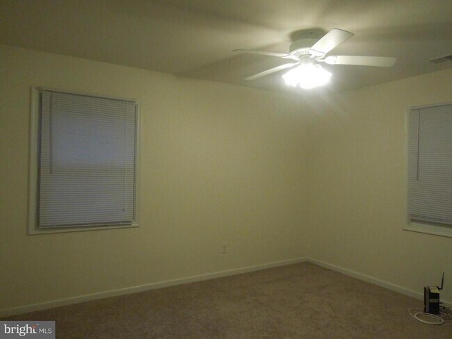 Building Photo - 1714 Tarleton Way