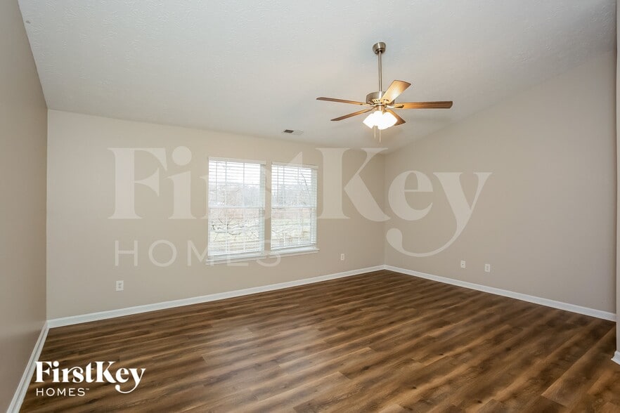 Building Photo - 501 Thomas Point Dr