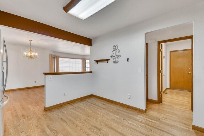 Building Photo - Beautiful 3 bed / 3 bath Ranch - High Pointe Community Westminster - Available NOW!