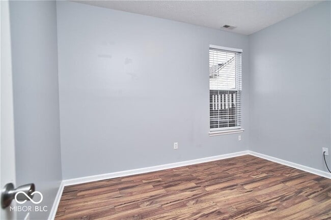 Building Photo - 11080 McDowell Dr