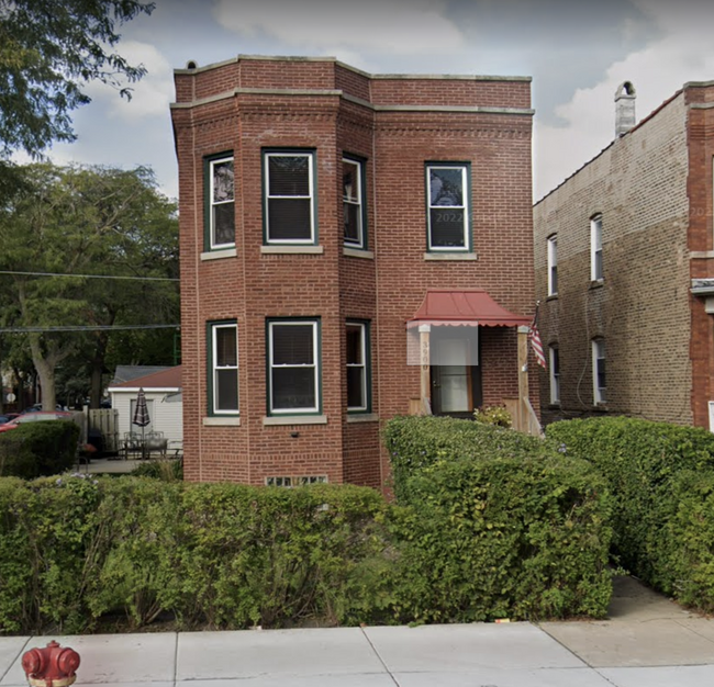 Primary Photo - 3900 N Kedzie Ave