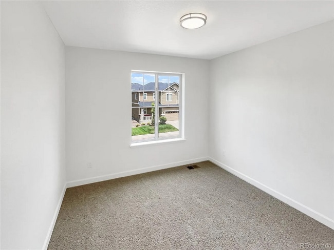 Building Photo - 3544 E 140th Pl