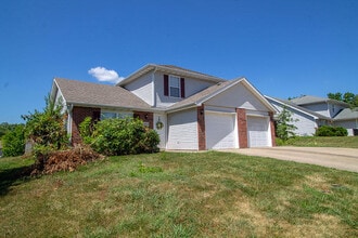 Building Photo - 1413 N Frideriki Dr