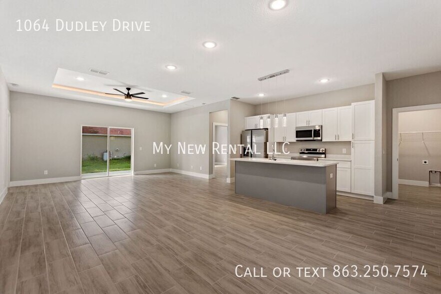 Building Photo - 1064 Dudley Dr