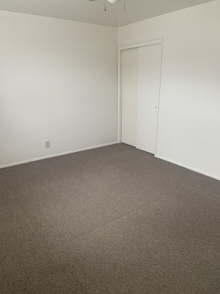 Building Photo - 115 N D St