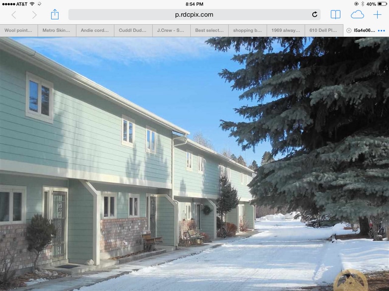 Primary Photo - 610 Dell Pl