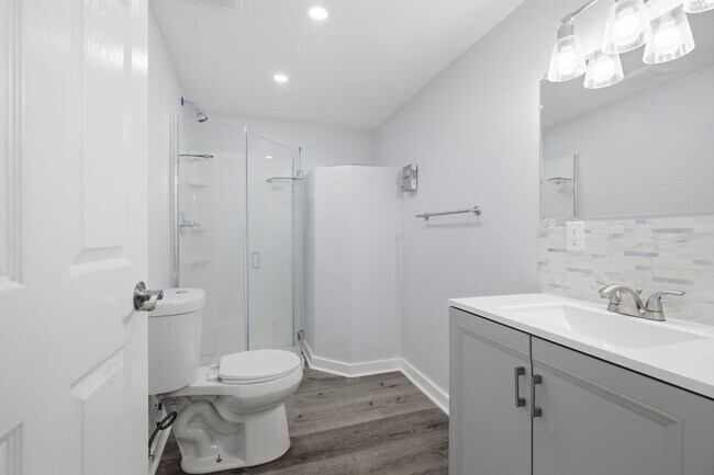 Building Photo - West Nashville Rental