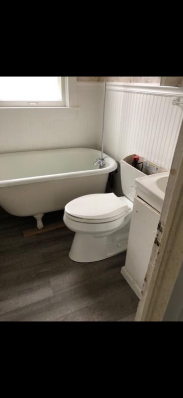 Building Photo - 228 Wilson Ave SW