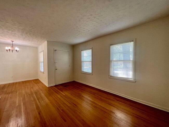 Building Photo - 1384 Woodston Rd