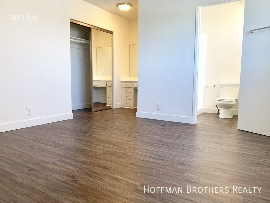 Building Photo - 3772 Lockland Dr