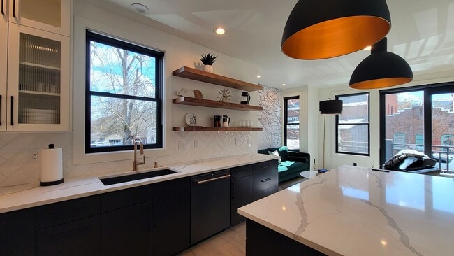 Building Photo - Station House Suite B is a stunning 2 bedr...