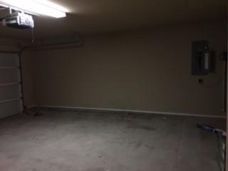 Building Photo - 2458 Township Ct