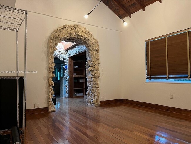 Building Photo - 7975 Sunset Dr