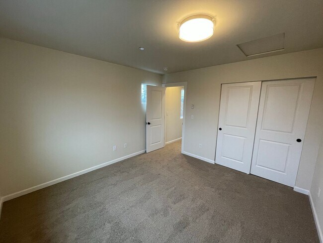 Building Photo - 1220 19th St