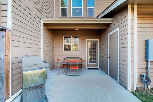 Building Photo - 912 Cannoneer Ln