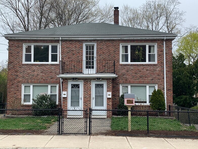 Front of House - 171 Foster St