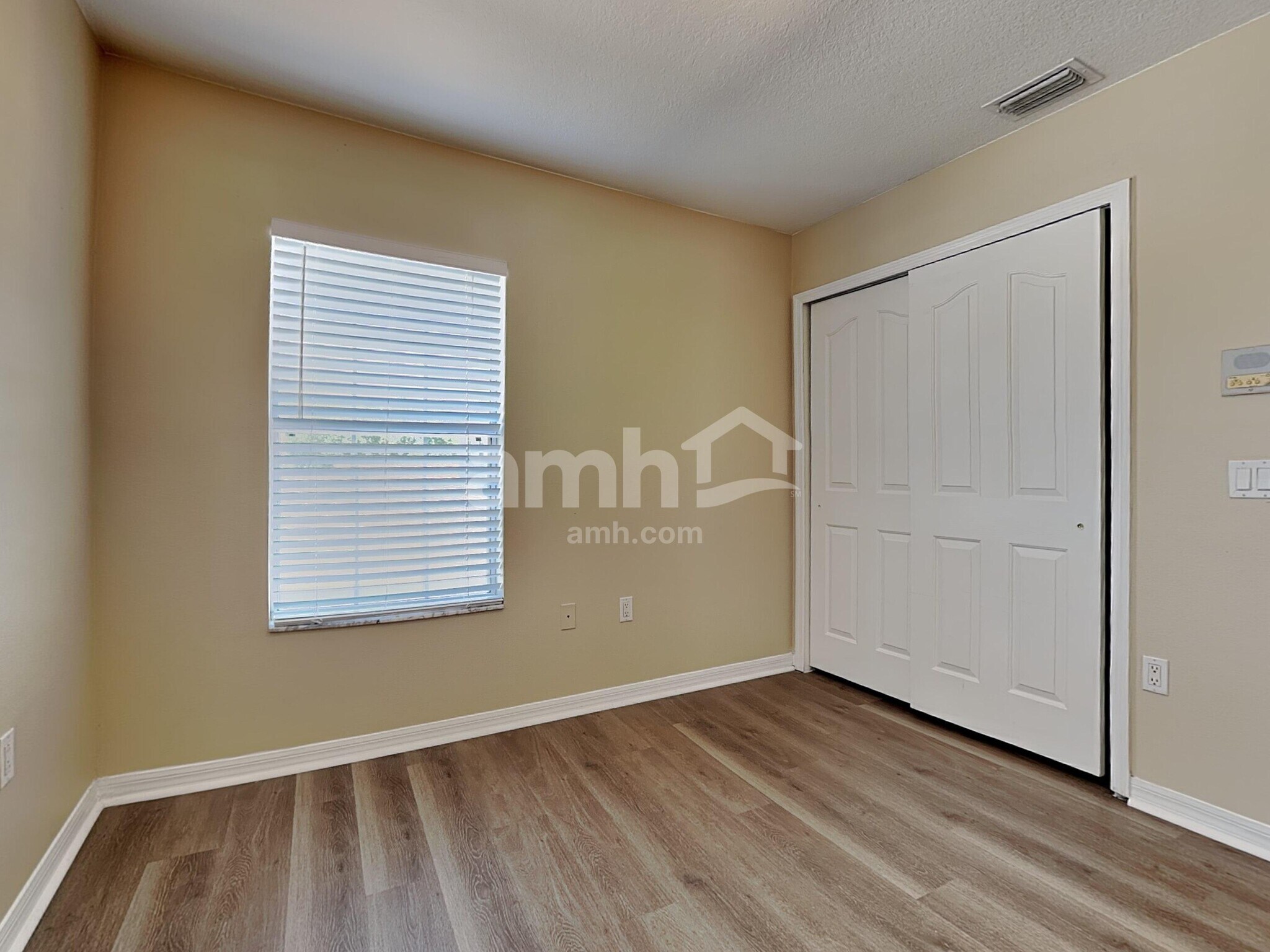 Building Photo - 9124 Gablewood Pl