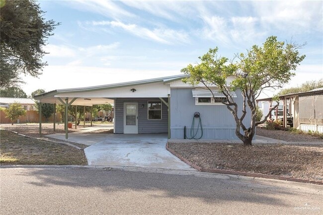 Building Photo - 15 Stagecoach Dr