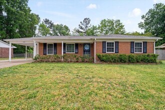 Building Photo - 7283 Juana Dr