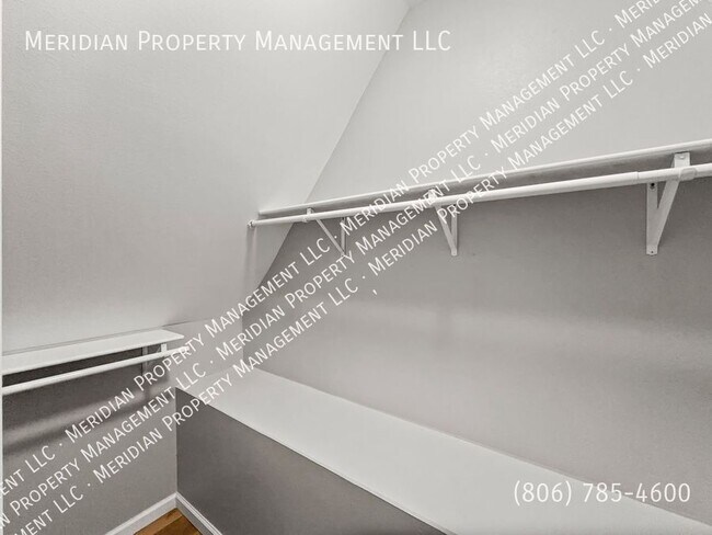 Building Photo - 2005 16th St