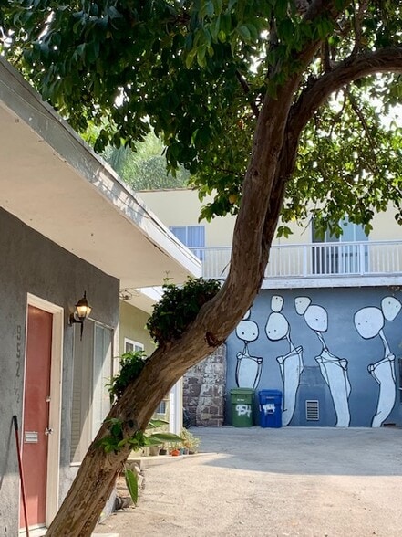 parking and door - 952 1/2 Hyperion Ave