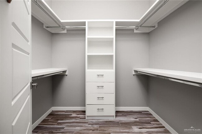 Building Photo - 17 S 27th St